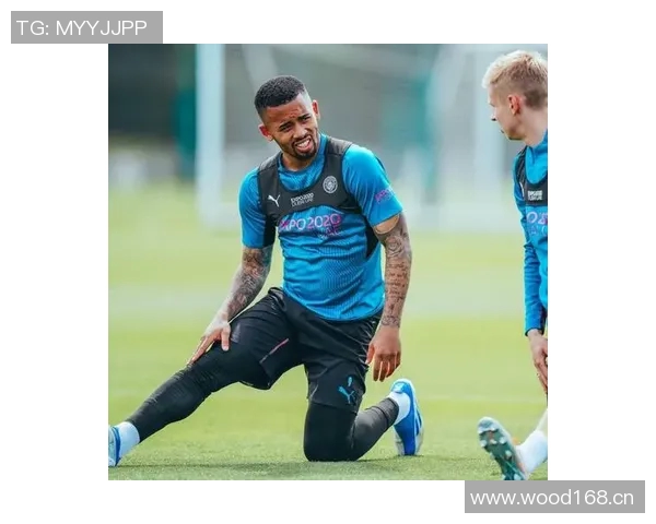 罗德里因肌肉受伤缺席后重返曼城训练状态回暖