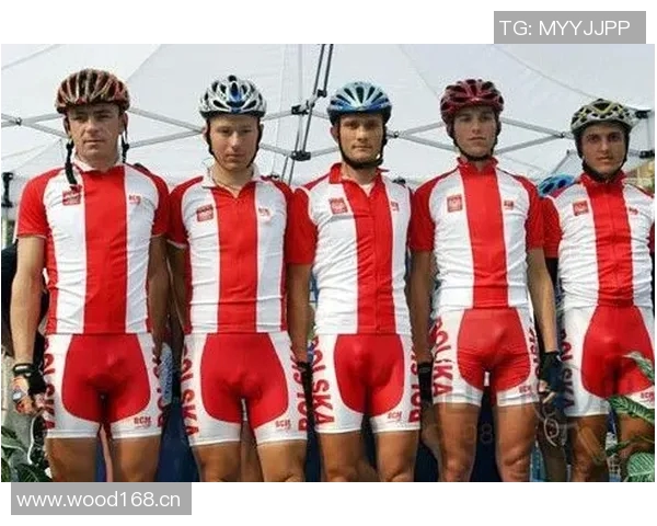 伊森妈妈调侃卡鲁索防守表现真是让人哭笑不得的精彩瞬间