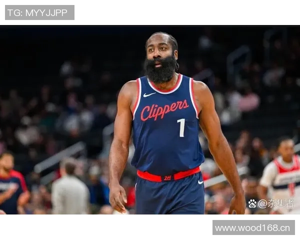 哈登失误未回头巴图姆踩线后失落卢指导直接选择离场 哈登失误未回头巴图姆踩线后失落卢指导直接选择离场