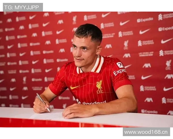 古斯托回忆：贝尔球衣陪伴我首秀对决利物浦的难忘时刻