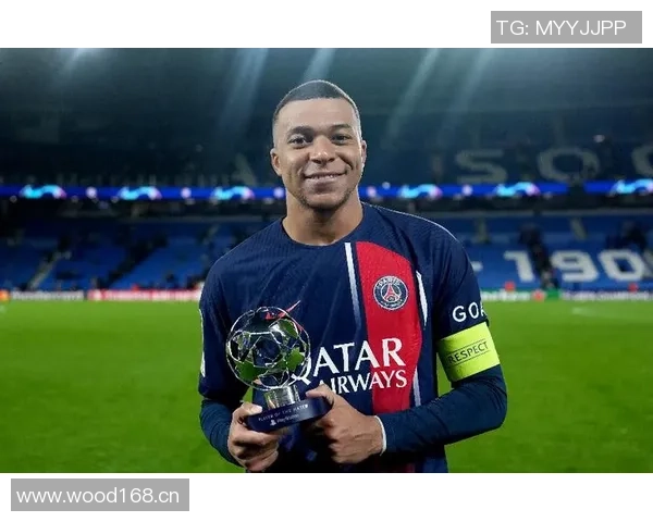 巴黎圣日耳曼历史性成就荣膺单年度六冠球队第三位 巴黎圣日耳曼历史性成就荣膺单年度六冠球队第三位