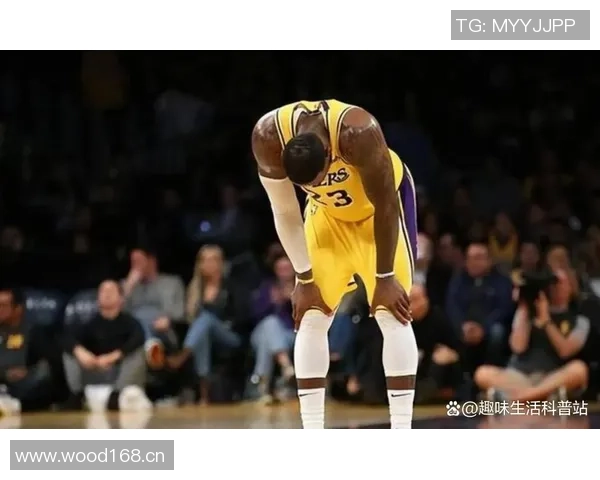 浓眉与手部专家会面或将缺席赛季至少两到三个月