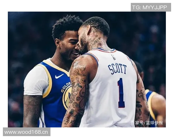 曼恩火力全开7投6中三分球完美表现助力球队拿下15分与3个篮板 曼恩火力全开7投6中三分球完美表现助力球队拿下15分与3个篮板