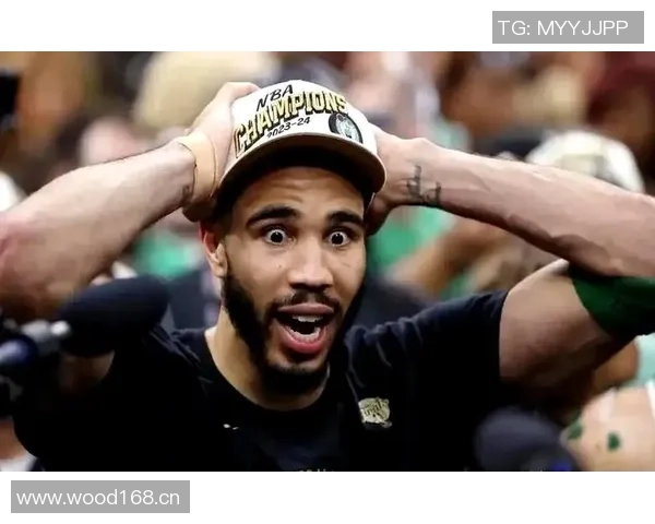 塔图姆训练照引发哈利调侃兄弟你该休息一下了吧