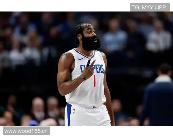 哈登强调球队需保持警惕不容忽视低谷的教训与压力 哈登强调球队需保持警惕不容忽视低谷的教训与压力