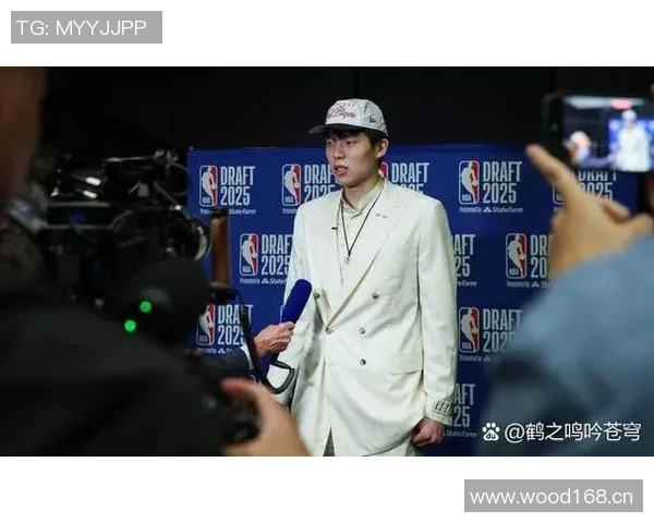 克罗宁为何执意选择杨瀚森明知不合适却难以融入的背后原因分析