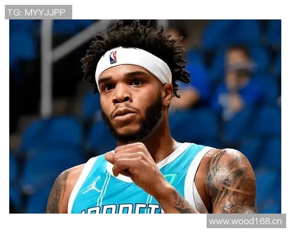 布里奇斯强势反击双手暴扣助黄蜂打出12-0攻势成功反超比赛